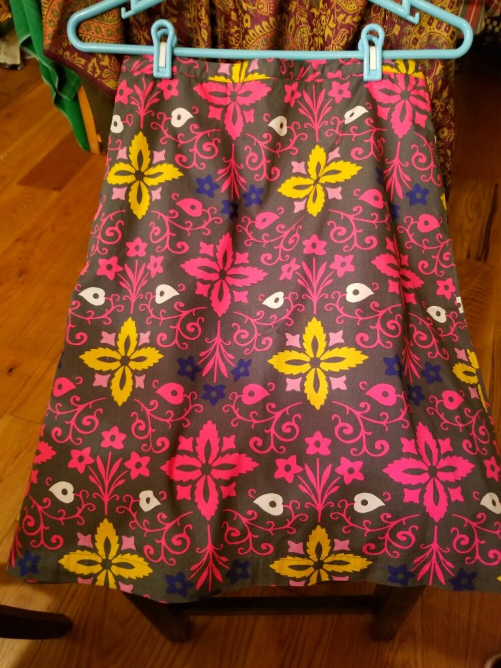 Boden skirt, size 6R